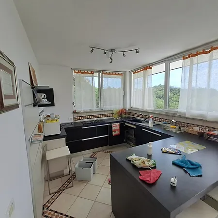 Πανσιόν La Casa De Riki