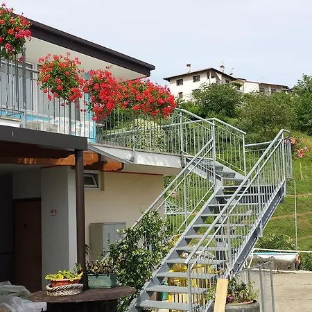 Πανσιόν La Casa De Riki Tarcento
